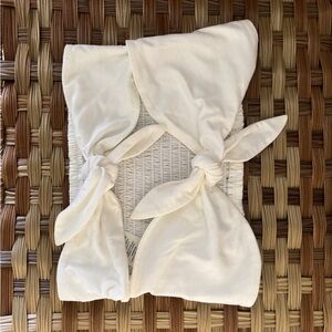 Cream Knotted crop top